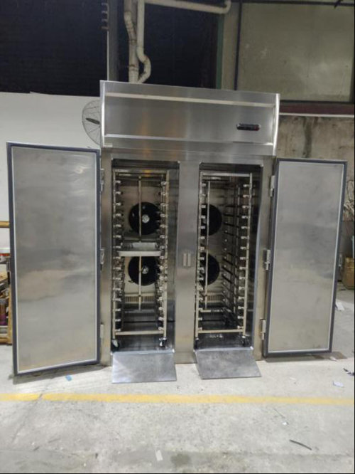 Latest company case about 30 trays blast freezer with cart