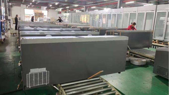 Guangzhou Yixue Commercial Refrigeration Equipment Co., Ltd. factory production line 4