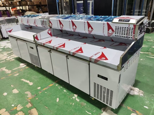 1.8M Salad Worktable 3 Doors Undercounter Refrigerated Pizza Prep Table with Top Display