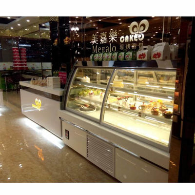 Low Noises Fan Cooling 760W Pastry Display Chiller