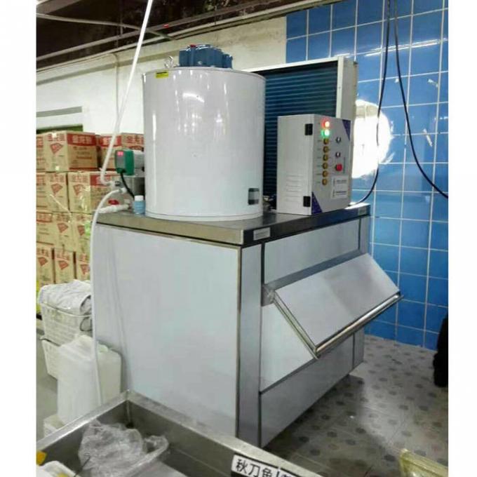 CE 304 Stainless Steel 2000 Kgs/D Small Flake Ice Machine 0