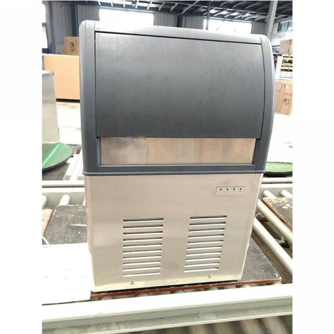 Air Cooling 128kg/24h Ice Cube Making Machine Commercial 0