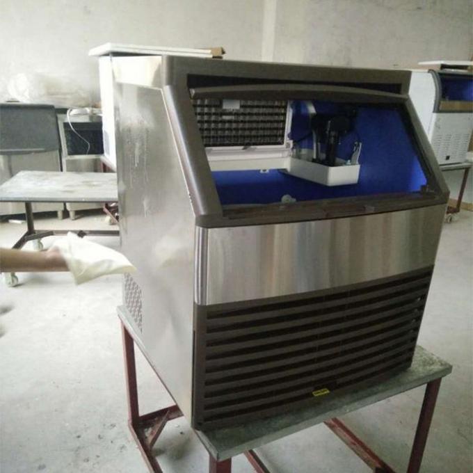 Hotels SUS304 200lbs Commercial Ice Cube Maker